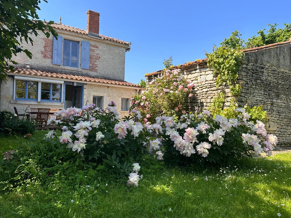 L'Ileau Vila La Taillee Exterior foto